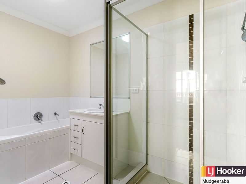 12 Madison Road, Coomera QLD 4209