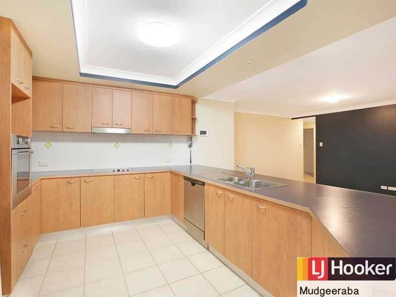 16 Lidgard Street, Thornlands QLD 4164