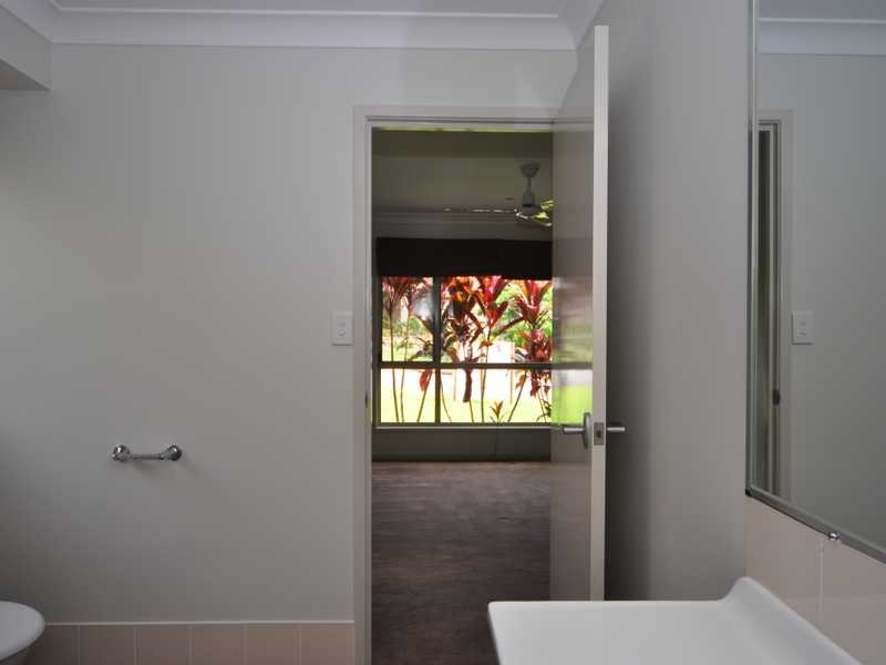 16 Hewson Ct, Mudgeeraba QLD 4213