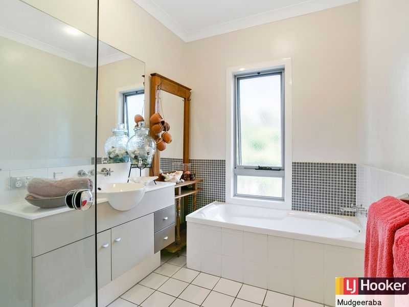 69/19 Carina Peak Drive, Varsity Lakes QLD 4227