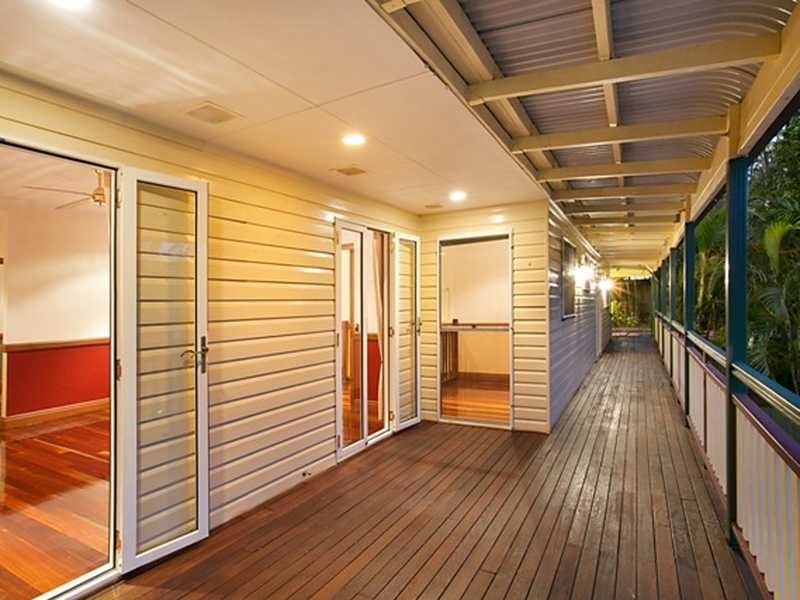 6 Sefton Place, Robina QLD 4226