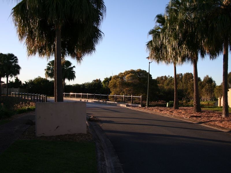 66 Peach Drive, Robina QLD 4226