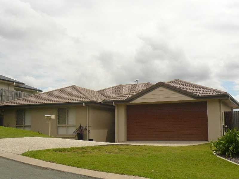 6 Monza Drive, Oxenford QLD 4210