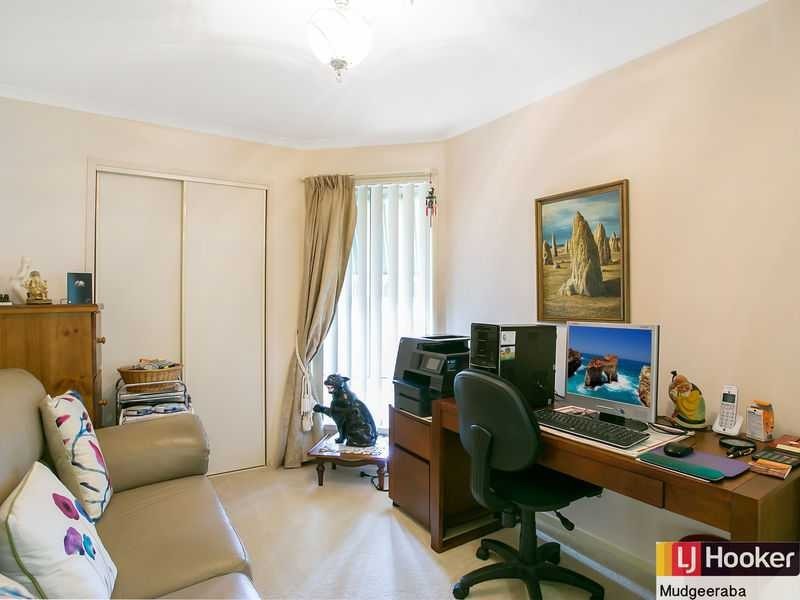 8 Glastonbury Drive, Mudgeeraba QLD 4213