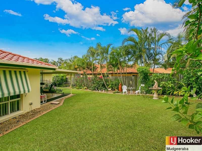 8 Glastonbury Drive, Mudgeeraba QLD 4213