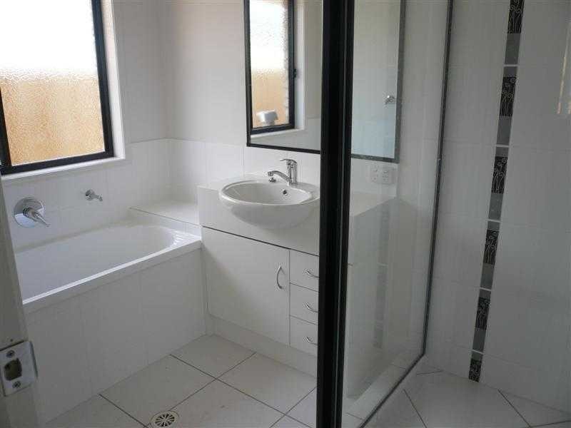 38 Carnarvon Crescent, Waterford QLD 4133