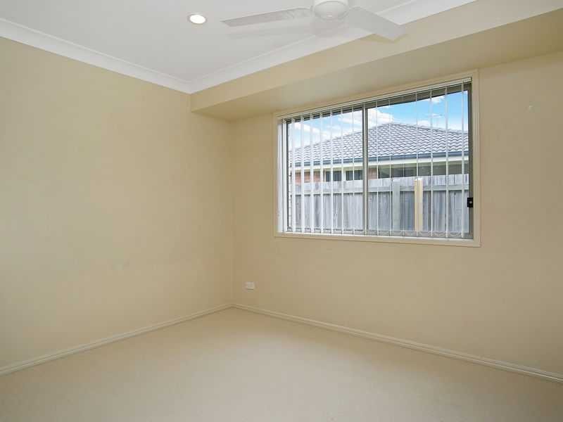 16 Maclagan Street, Ormeau QLD 4208