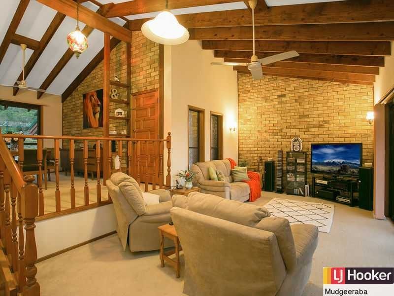 44 Bertana Drive, Mudgeeraba QLD 4213