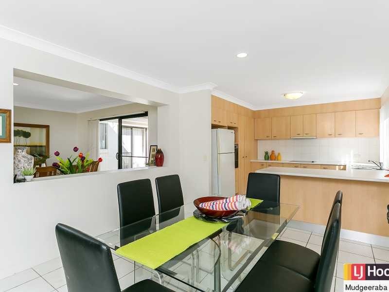 20 Elfin Street, Robina QLD 4226