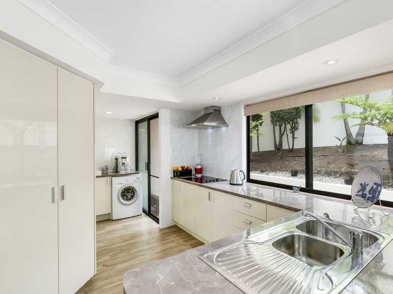 1704/22-34 Glenside Drive, Robina QLD 4226