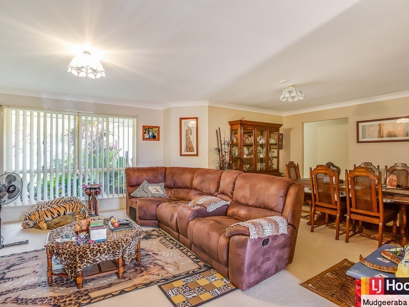36 Langport Parade, Mudgeeraba QLD 4213