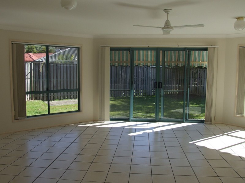 25 Lancashire Drive, Mudgeeraba QLD 4213