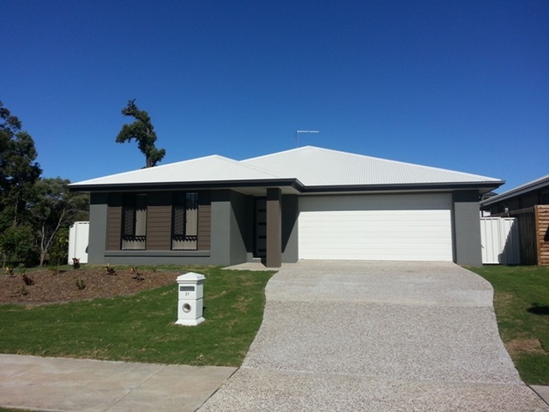 37 Parkvista Circuit, Coomera QLD 4209