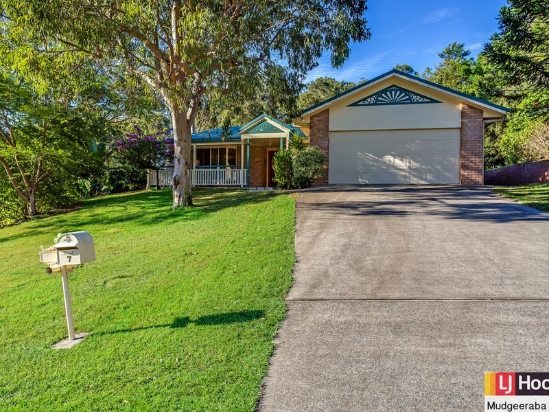 7 Viscount Drive, Tallai QLD 4213