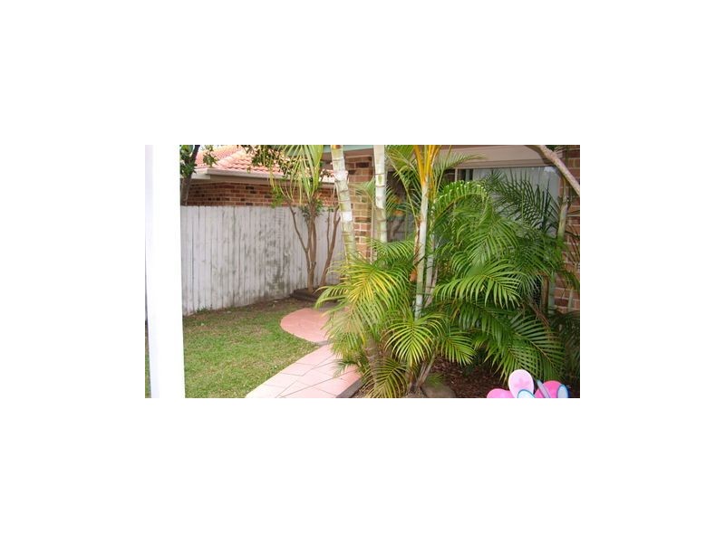 97 Mildura Drive, Helensvale QLD 4212