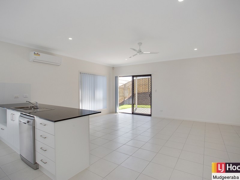 14 Butcher Bird Circuit, Upper Coomera QLD 4209