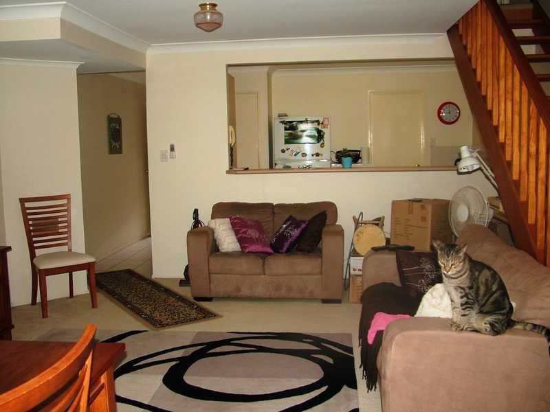13/4 Sherwood Close, Mudgeeraba QLD 4213
