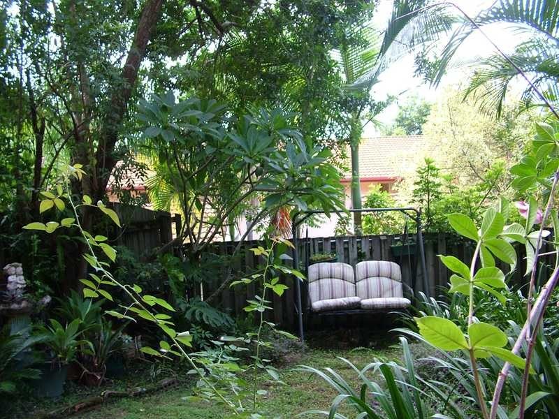 13/4 Sherwood Close, Mudgeeraba QLD 4213