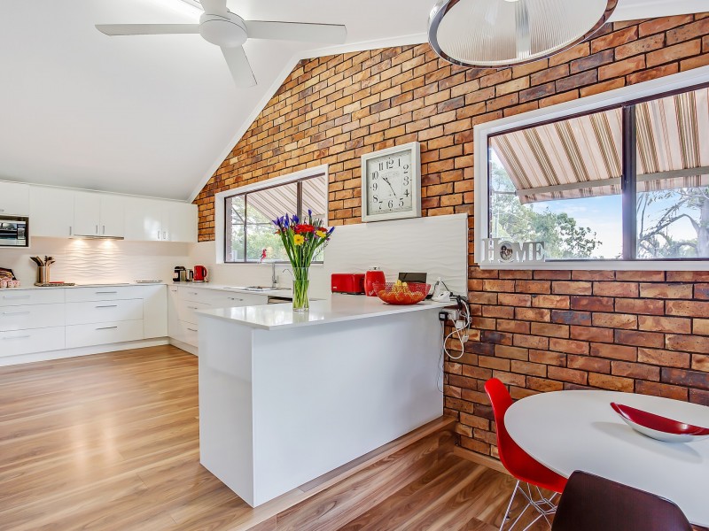 30 Tarrant Drive, Mudgeeraba QLD 4213