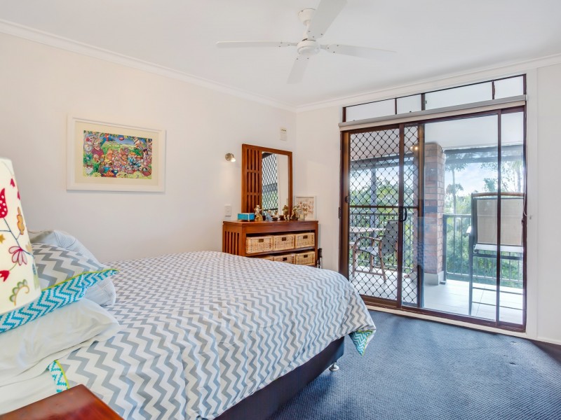 30 Tarrant Drive, Mudgeeraba QLD 4213