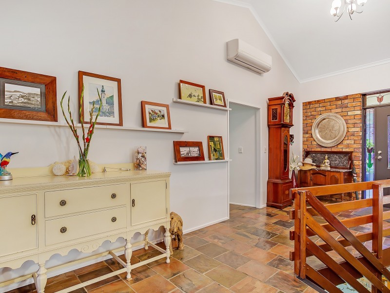 30 Tarrant Drive, Mudgeeraba QLD 4213