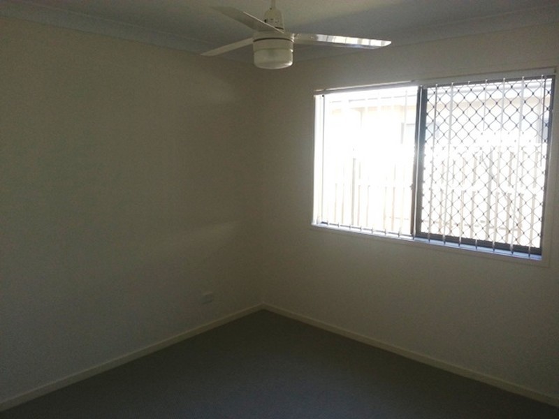 43 Azure Way, Hope Island QLD 4212