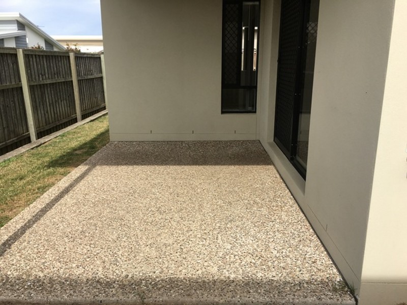 43 Azure Way, Hope Island QLD 4212