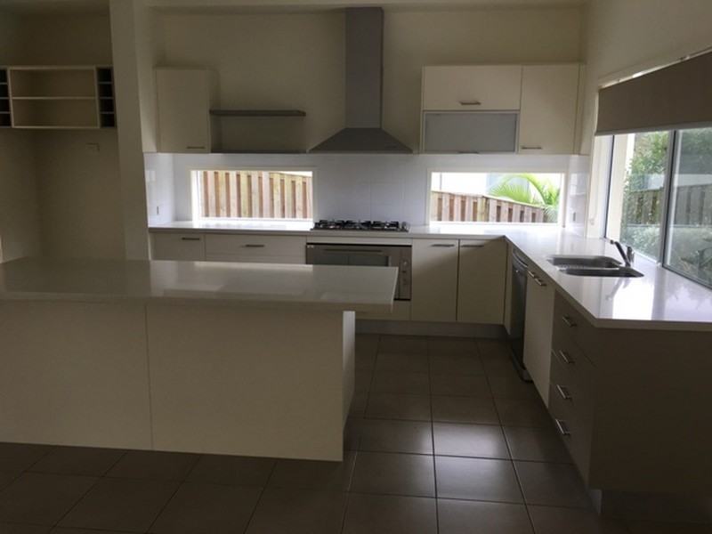 27 Culgoora Crescent, Reedy Creek QLD 4227