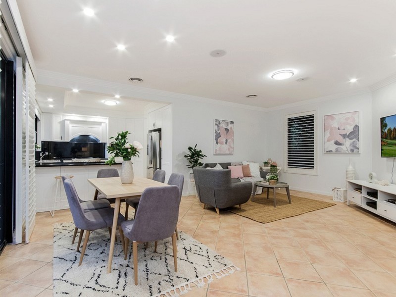 75 Lydford Close, Bonogin QLD 4213