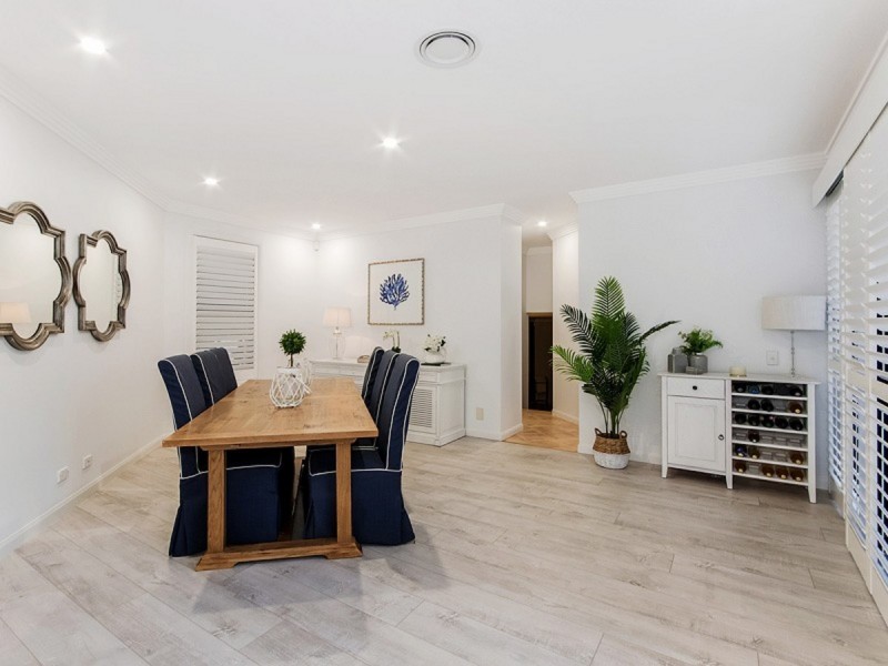 75 Lydford Close, Bonogin QLD 4213