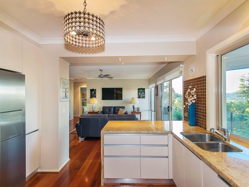 32 Utopia Court, Tallai QLD 4213