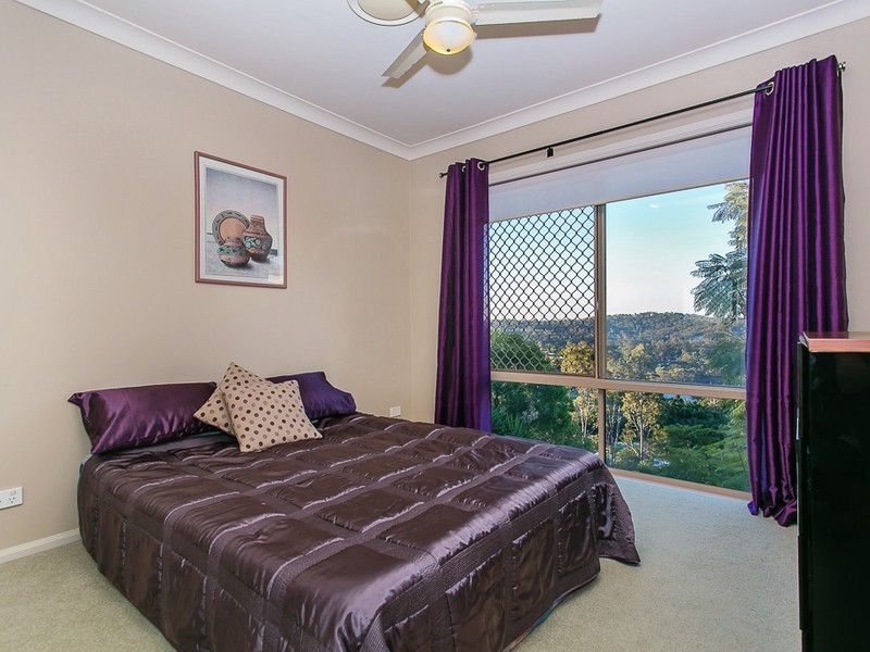 32 Utopia Court, Tallai QLD 4213