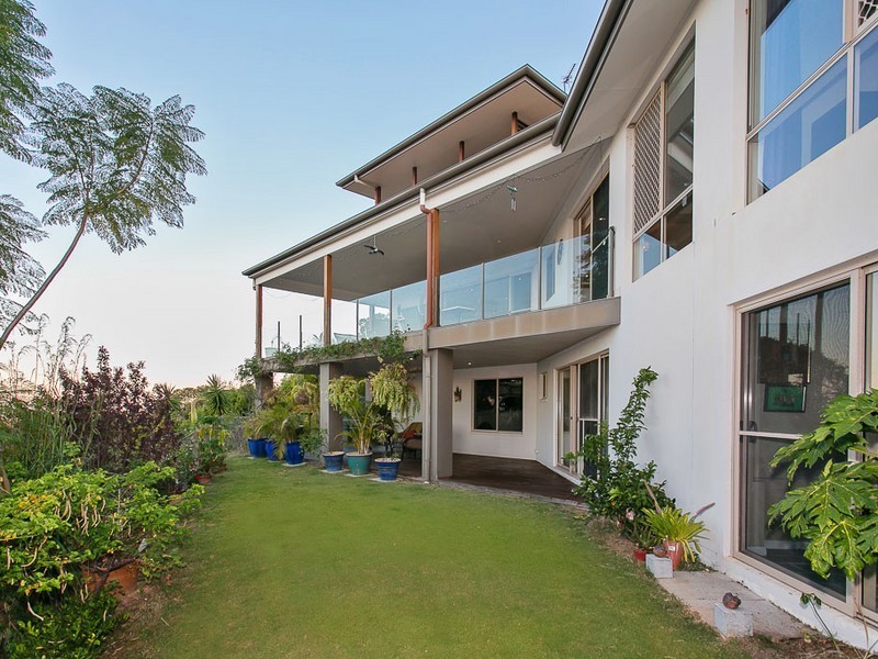 32 Utopia Court, Tallai QLD 4213