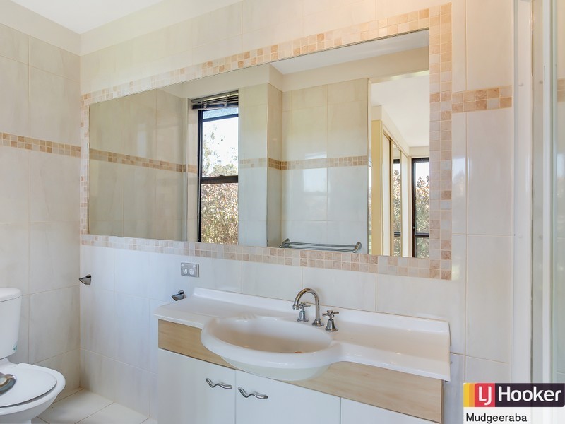 38 Uplands Court, Tallai QLD 4213