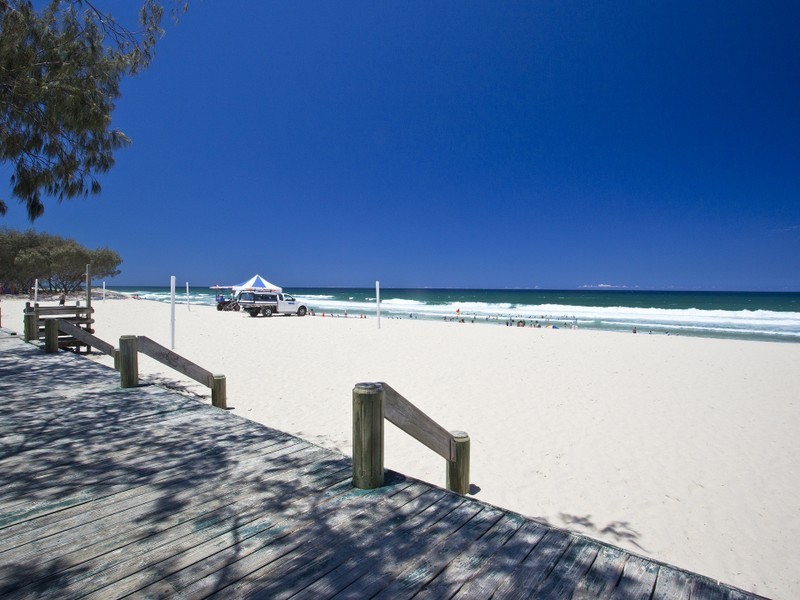 1110/42 Surf Parade, Broadbeach QLD 4218