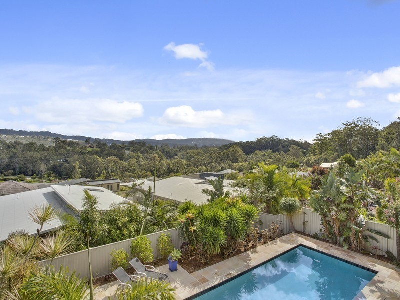 12 Finnagin Drive, Bonogin QLD 4213