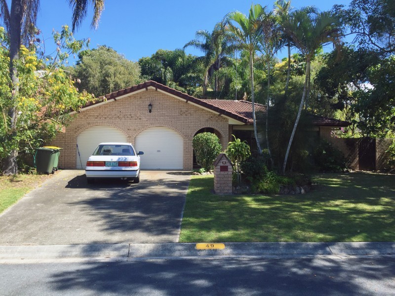 12 Finnagin Drive, Bonogin QLD 4213