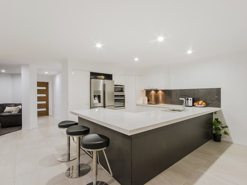 7 Wilton Close, Mudgeeraba QLD 4213