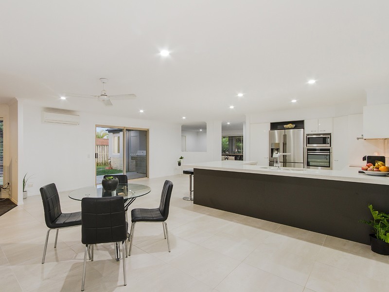 7 Wilton Close, Mudgeeraba QLD 4213