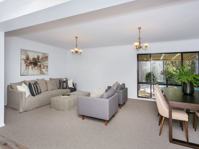 22 Lydford Close, Bonogin QLD 4213