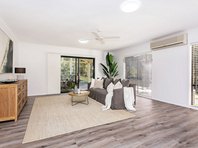 22 Lydford Close, Bonogin QLD 4213