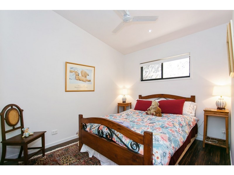 29 Tanaka Avenue, Bonogin QLD 4213