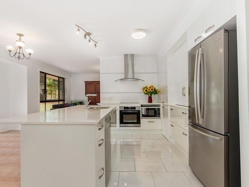 3 Sawgrass Place, Robina QLD 4226