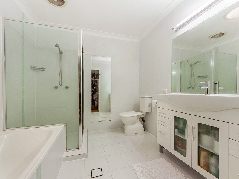 3 Sawgrass Place, Robina QLD 4226