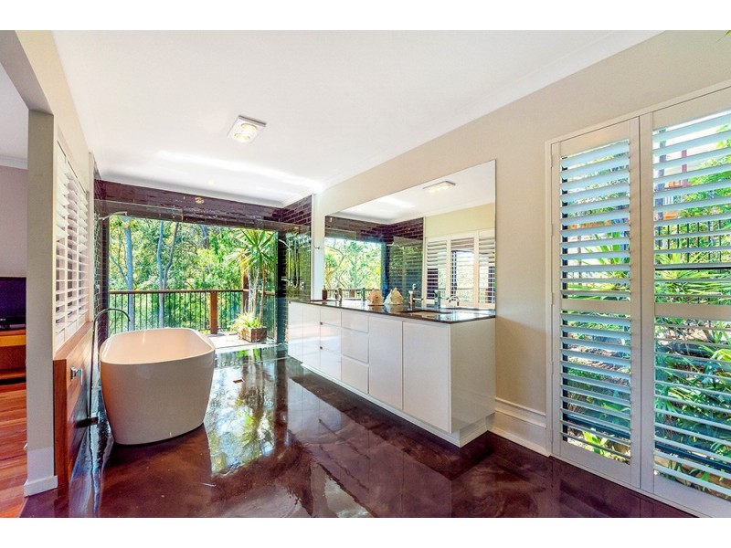 208 Carrington Road, Bonogin QLD 4213