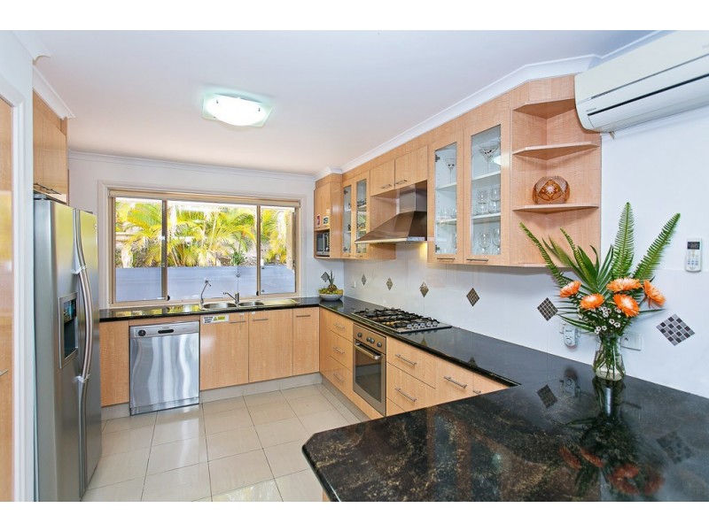 33 Utopia Court, Tallai QLD 4213