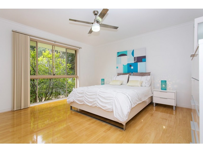 33 Utopia Court, Tallai QLD 4213