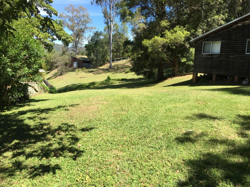 4 Firth Place, Mudgeeraba QLD 4213