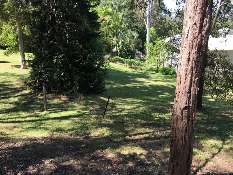 4 Firth Place, Mudgeeraba QLD 4213