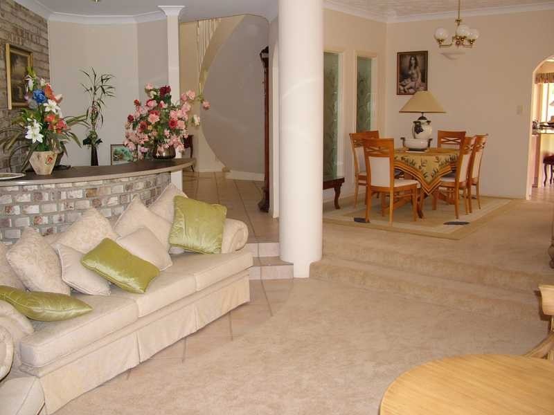 30 The Panorama, Tallai QLD 4213